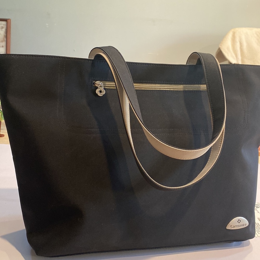 Samsonite large purse  + laptop holder + iPad holder wallets travel bag 🧳 large